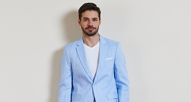 linen suit