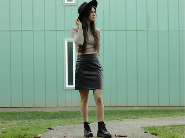 leather skirt