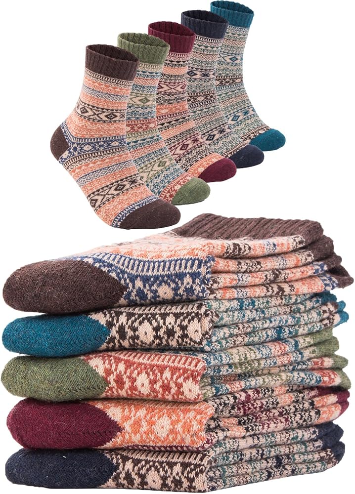 Mens Winter Warm Wool 5 pairs Crew Cute Socks Mixed Color
